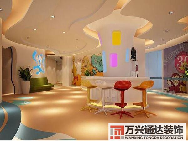 培訓(xùn)機構(gòu)裝修成都培訓(xùn)機構(gòu)裝修_萬興辦公室裝修公司