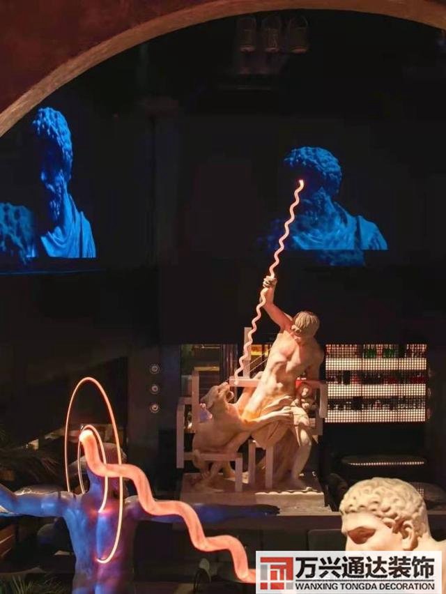 酒吧設(shè)計(jì)酒吧設(shè)計(jì)風(fēng)格_萬興辦公室裝修公司