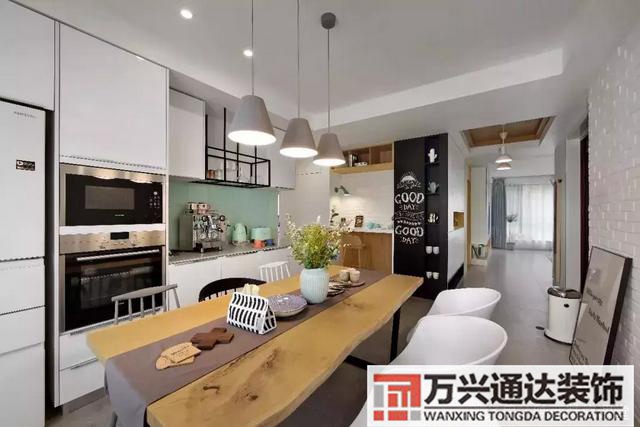 餐廳吊頂裝修餐廳吊頂裝修效果圖片大全 現(xiàn)代 簡(jiǎn)約