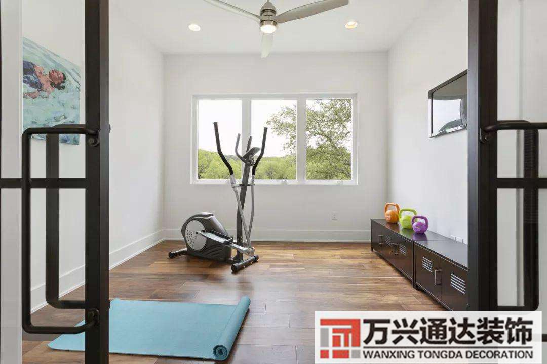 家庭健身房室內(nèi)裝修家庭健身房室內(nèi)裝修設(shè)計
